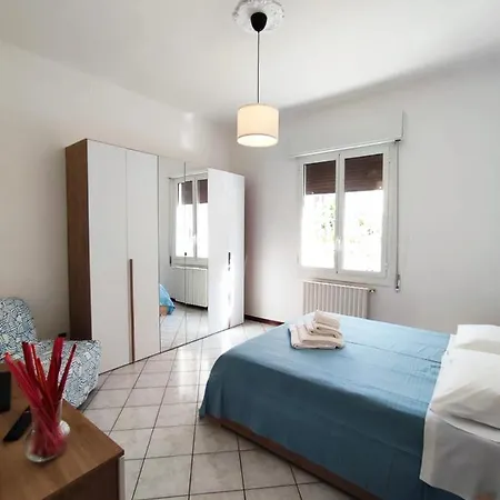 Apartment Calvart 11 4+1 Guest